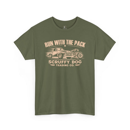 Run With The Pack graphic t-shirt olive green unisex cotton tee